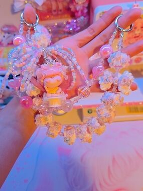 Cute Lilly Bag Chain